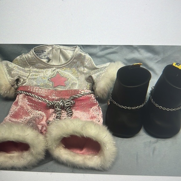 Build a Bear Rockstar Diva Sparkly 2000s outfit w/ Black Boots Silver Pink - Picture 8 of 8